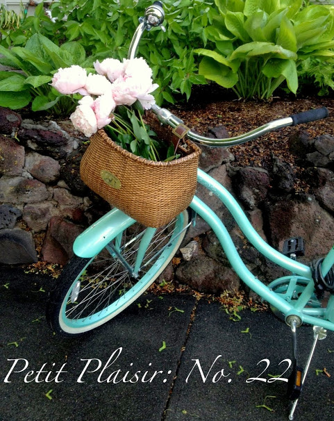 Petit Plaisir: No. 22 – Sweet, Sweet Peonies
