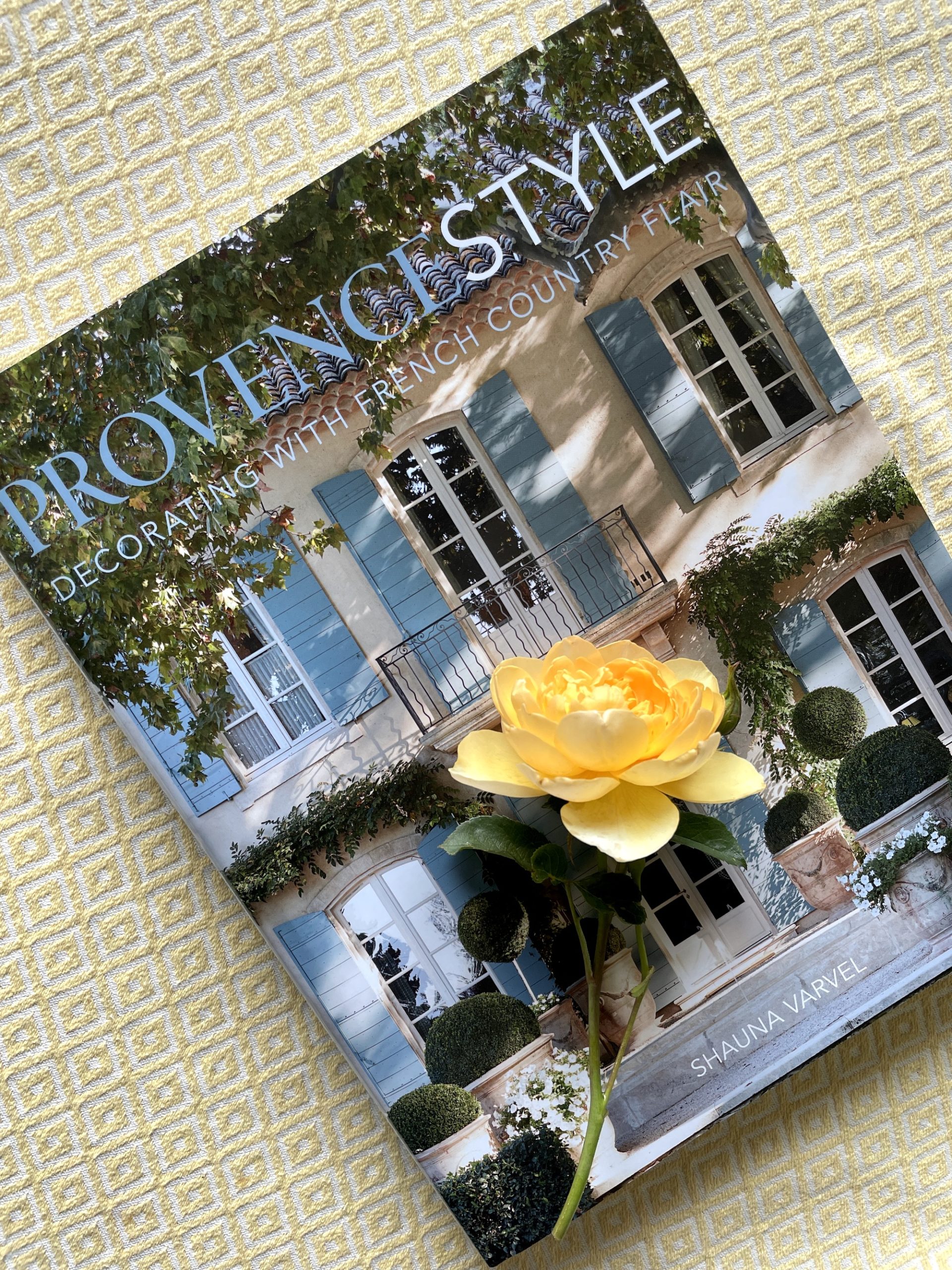 308: 15 Ideas for Welcoming Provence Style into Your Home & Garden