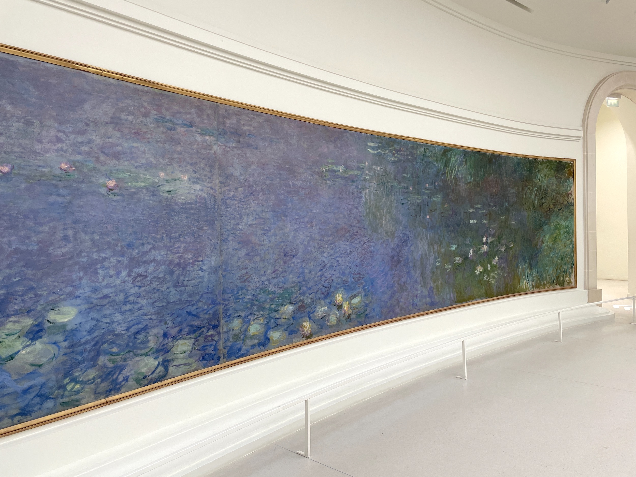 A Visit to Le Musée de l’Orangerie, The Cycle of the Water Lilies (Nymphéas) by Claude Monet with TSLL