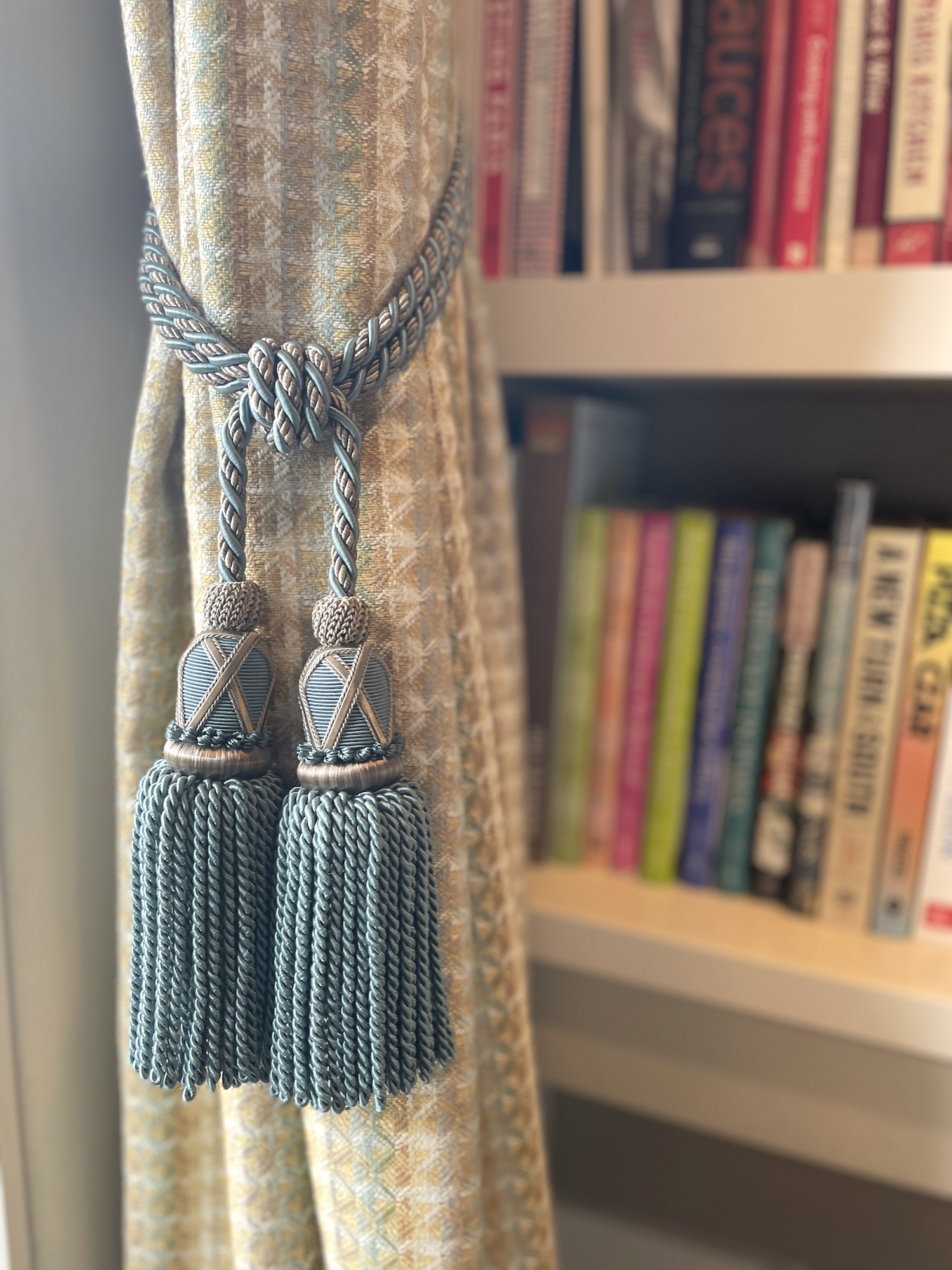 6 Reasons to Add French Tassels and Tie-Backs to Your Décor