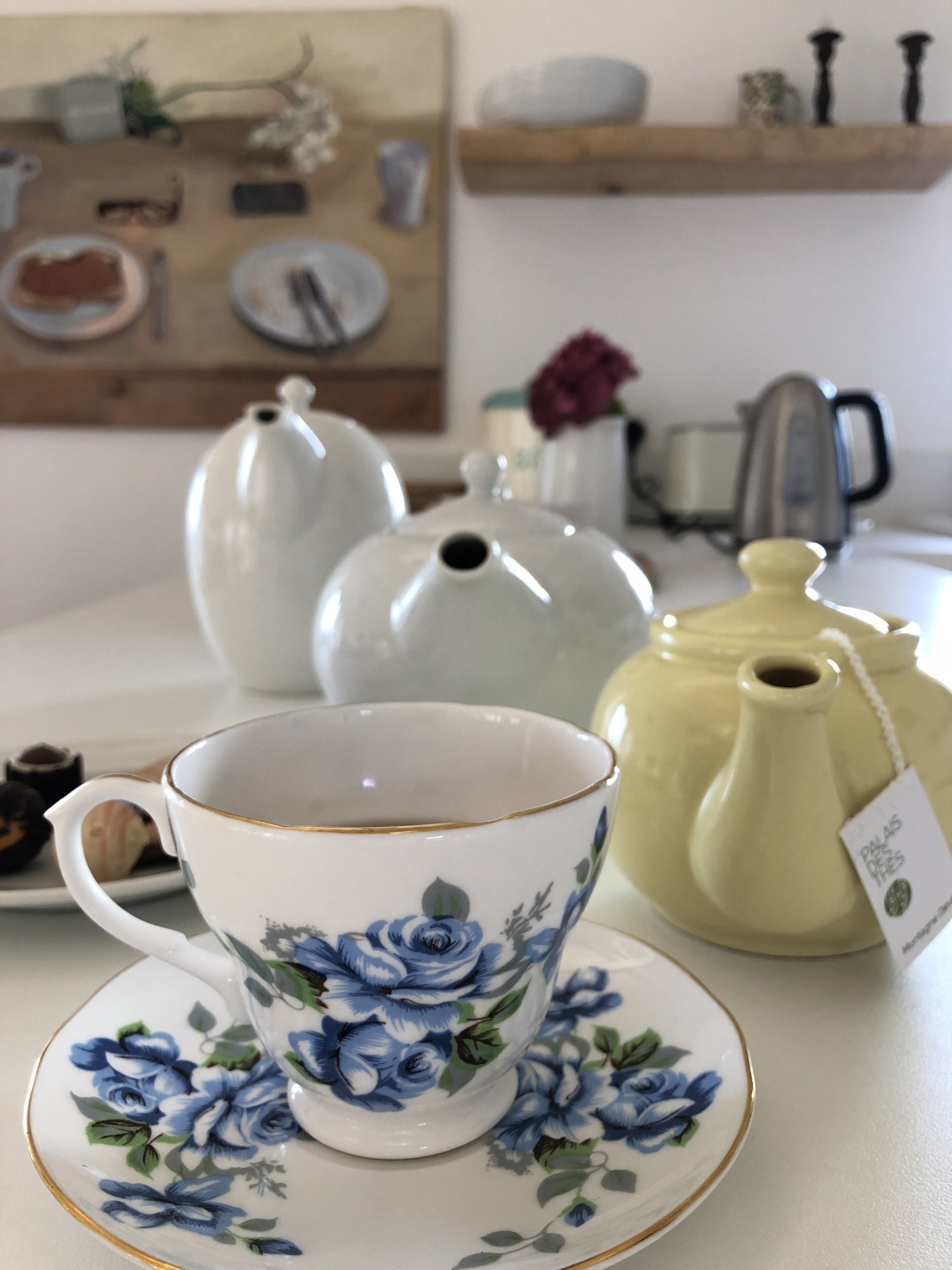 Why Not . . . Use a Teacup & Saucer? 14 Reasons