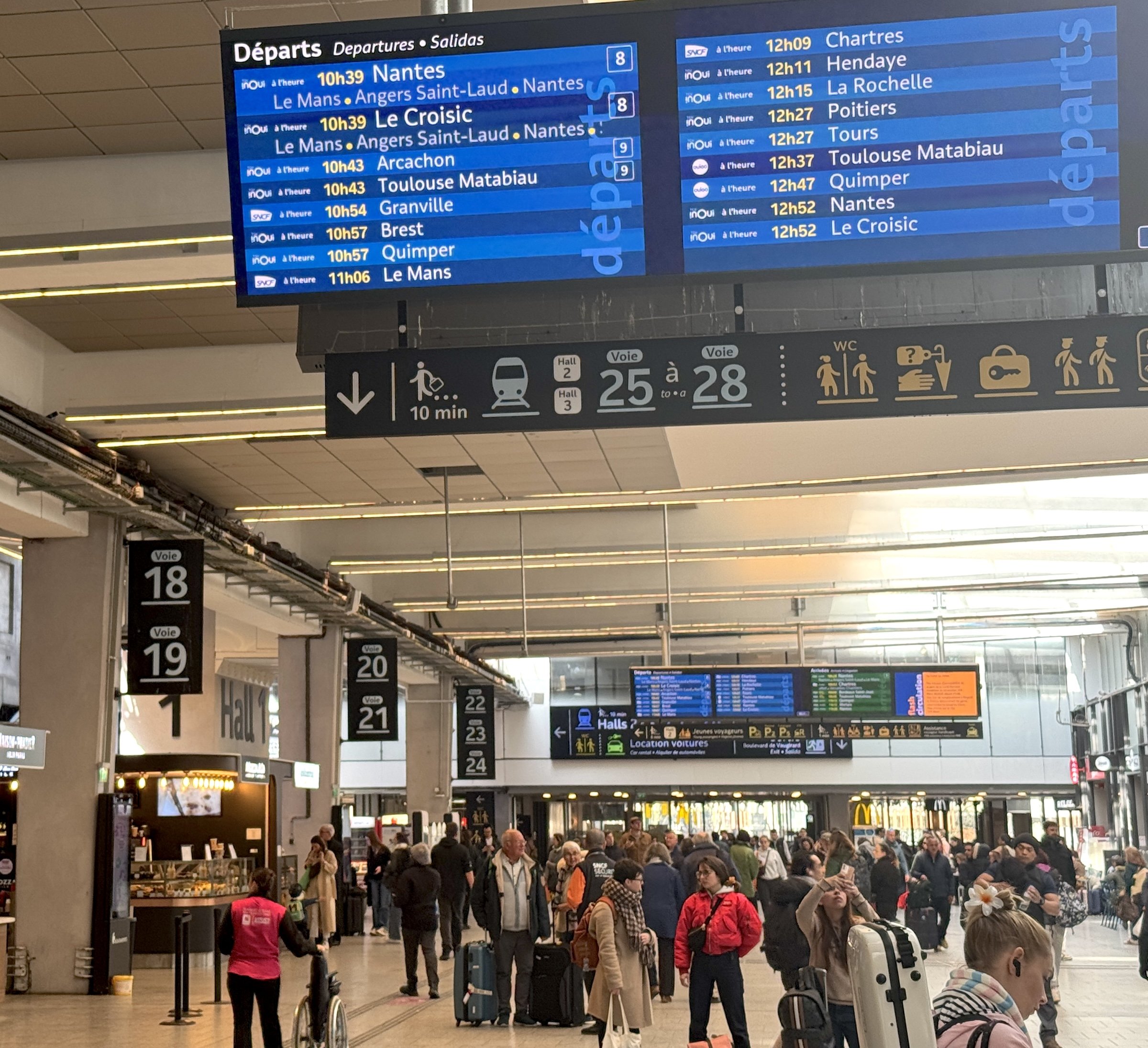 Departureboardparismontparnassegare